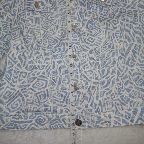 Ruby RD BLUE AND WHITE DENIM JACKET, JEWELED COLLAR, STRETCH, SIZE 6P - Picture 5 of 7